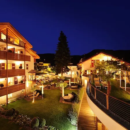 Boutique Zum Rosenbaum Nals