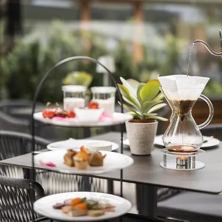 Hotel Boutique Zum Rosenbaum 4*